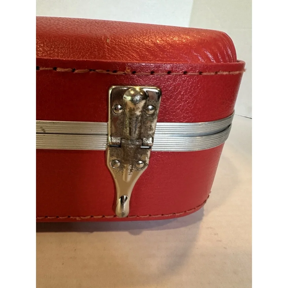 Going To Grandma's Red Vinyl Hard Suite Case Red Trojan Luggage